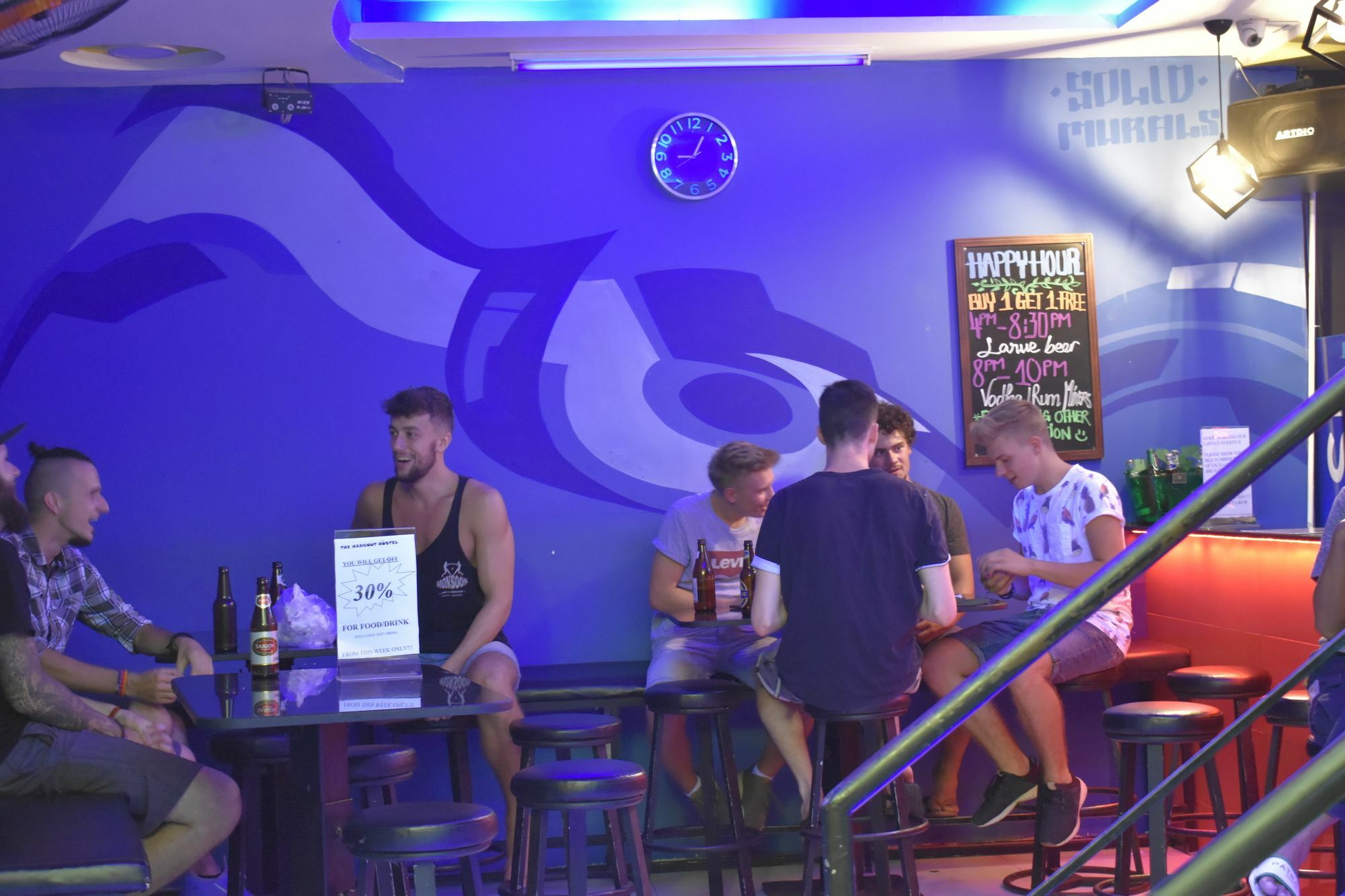 Hangout Hostel Hcm (Adults Only) Ho Chi Minh-stad Buitenkant foto