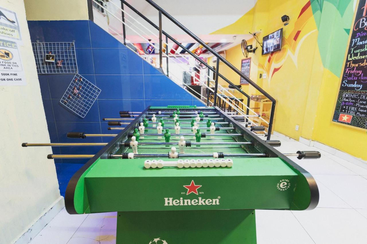Hangout Hostel Hcm (Adults Only) Ho Chi Minh-stad Buitenkant foto